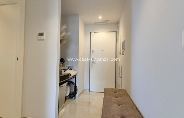 Reventa - Apartamento / piso - Playa Flamenca - Costa Blanca