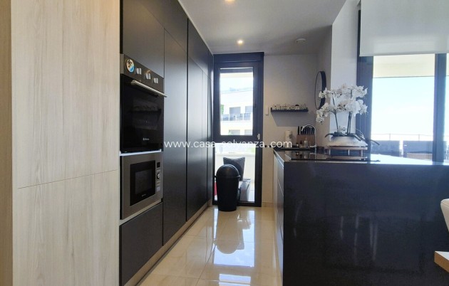 Reventa - Apartamento / piso - Playa Flamenca - Costa Blanca