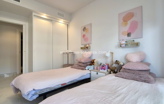 Reventa - Apartamento / piso - Playa Flamenca - Costa Blanca