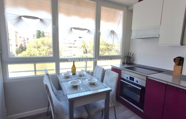 Reventa - Apartamento / piso - Torrevieja - Center