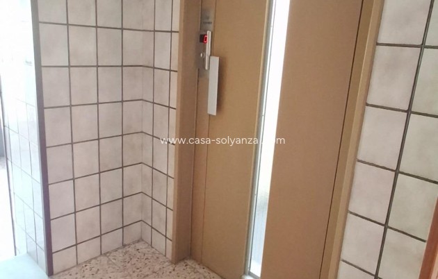 Reventa - Apartamento / piso - Torrevieja - Center