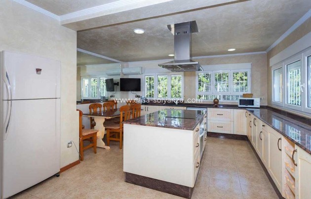 Reventa - Villa - Orihuela Costa - Costa Blanca