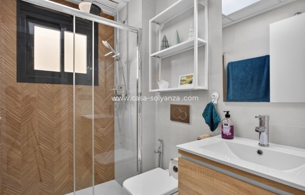 Reventa - Apartamento / piso - Torrevieja - Costa Blanca