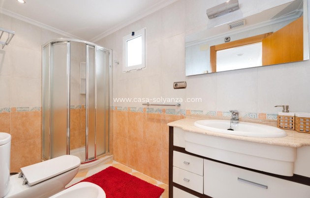Reventa - Apartamento / piso - Torrevieja - Playa del Acequión