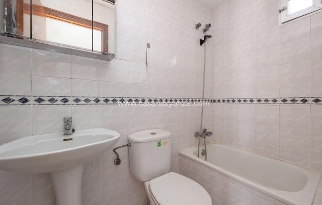Reventa - Apartamento / piso - Torrevieja - La Mata