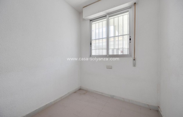 Reventa - Apartamento / piso - Torrevieja - La Mata