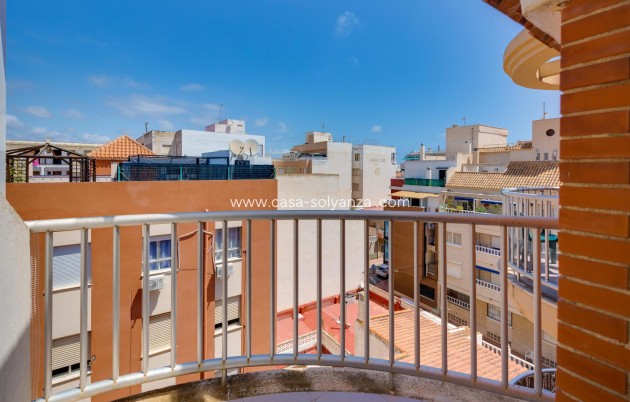 Reventa - Apartamento / piso - Torrevieja - La Mata