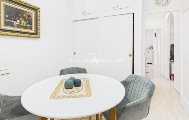 Reventa - Villa - Pinar de Campoverde - Inland
