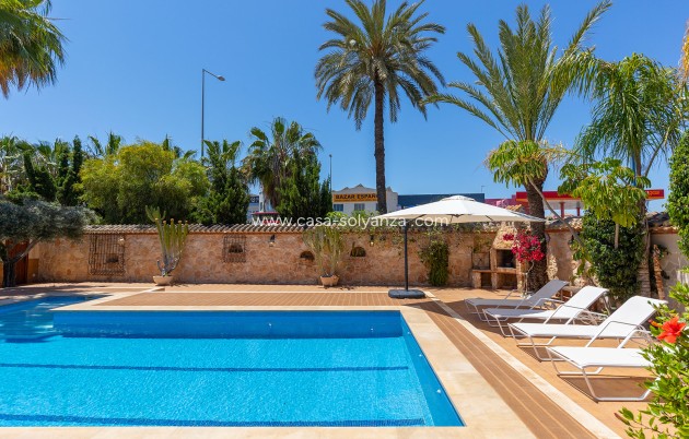 Reventa - Villa - Orihuela Costa - Costa Blanca