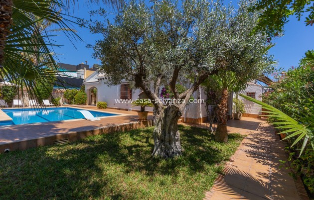 Reventa - Villa - Orihuela Costa - Costa Blanca