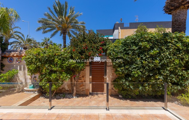 Reventa - Villa - Orihuela Costa - Costa Blanca