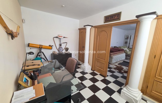 Reventa - Villa - Elche - Costa Blanca
