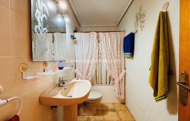 Wiederverkauf - Wohnung - La Mata - Costa Blanca