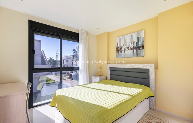 Reventa - Villa - Orihuela Costa - Costa Blanca
