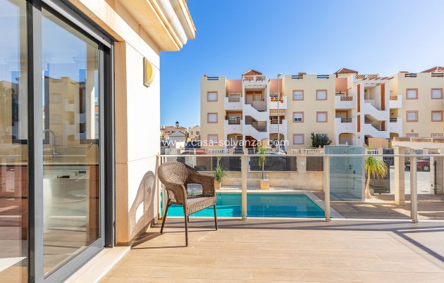 Reventa - Villa - Orihuela Costa - Costa Blanca