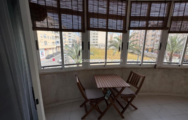 Reventa - Apartamento / piso - Torrevieja - Playa de los Locos