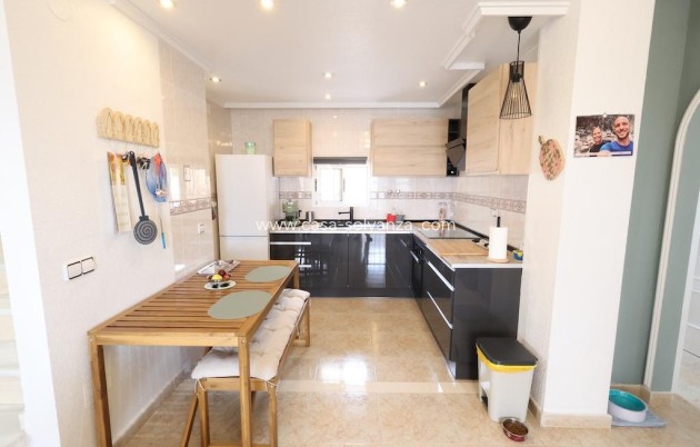 Reventa - Villa - San Miguel de Salinas - Las Filipinas