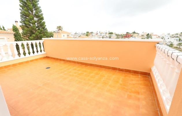 Reventa - Villa - San Miguel de Salinas - Las Filipinas
