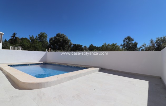 Reventa - Villa - San Miguel de Salinas - Lake View Mansions