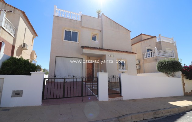 Reventa - Villa - San Miguel de Salinas - Lake View Mansions