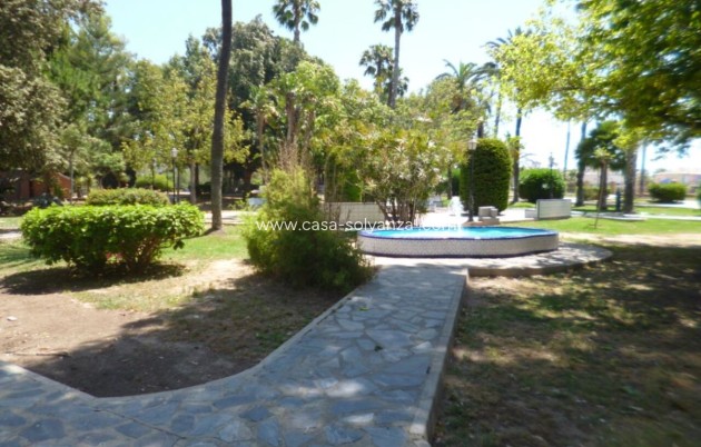 Reventa - Apartamento / piso - Villamartin - Costa Blanca
