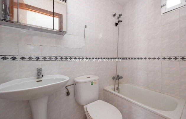Reventa - Apartamento / piso - Torrevieja - La Mata