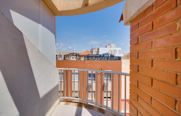 Reventa - Apartamento / piso - Torrevieja - La Mata