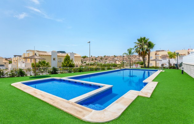 Reventa - Apartamento / piso - Villamartin - Costa Blanca