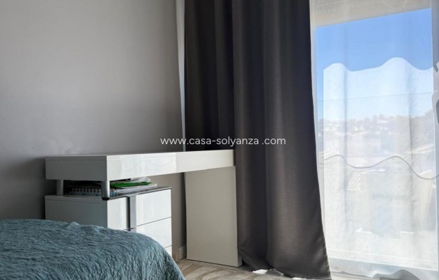 Reventa - Apartamento / piso - Villamartin - Costa Blanca