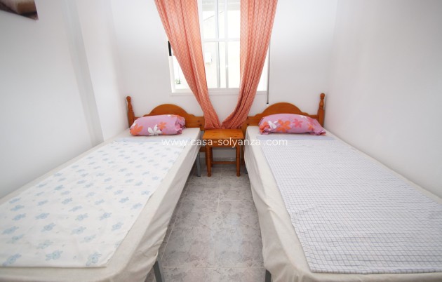 Resale - Bungalow - Orihuela Costa - Playa Flamenca