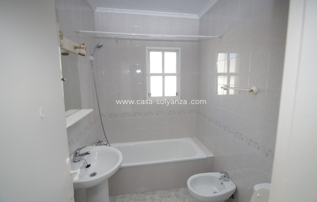 Resale - Bungalow - Orihuela Costa - Playa Flamenca