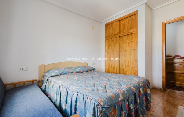 Resale - Apartment / flat - Torrevieja - Playa del Acequión