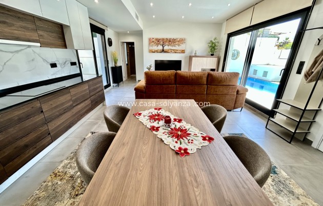 Herverkoop - Villa - Villamartin - Costa Blanca