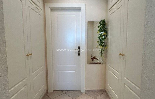 Revente - Villa - Torrevieja - Aguas nuevas