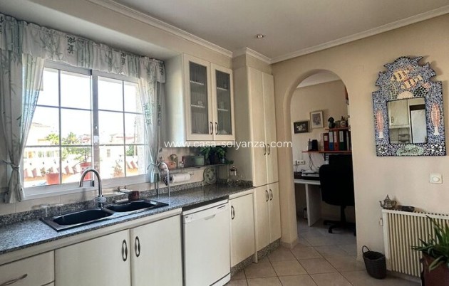 Revente - Villa - Torrevieja - Aguas nuevas