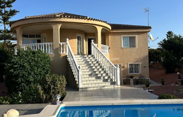 Revente - Villa - Torrevieja - Aguas nuevas