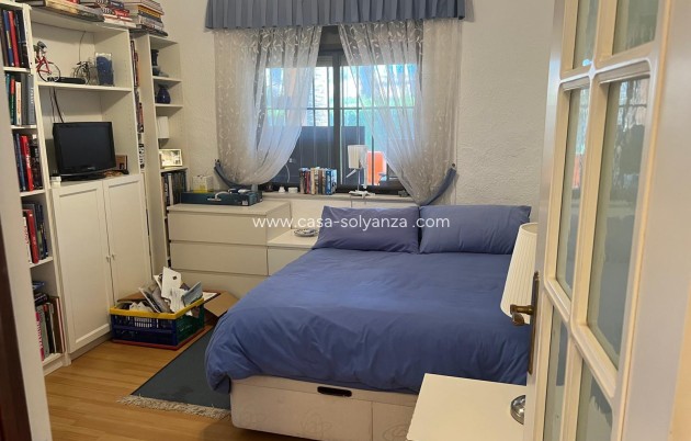 Herverkoop - Villa - Orihuela - Cabo Roig