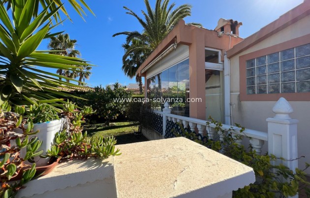 Herverkoop - Villa - Orihuela - Cabo Roig