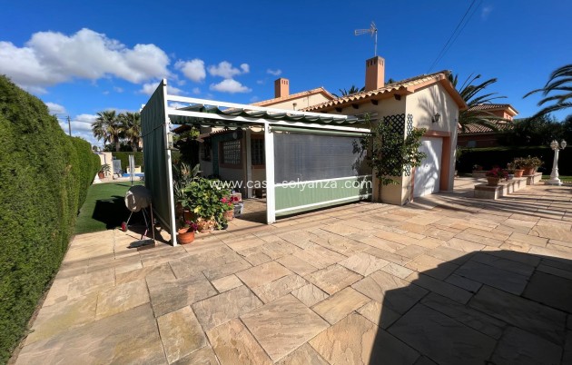 Herverkoop - Villa - Orihuela - Cabo Roig