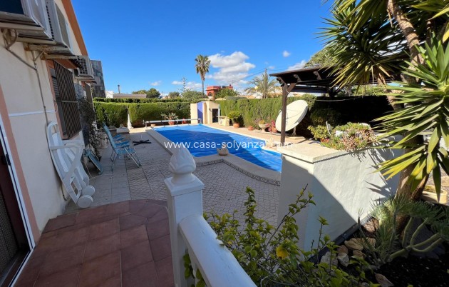 Herverkoop - Villa - Orihuela - Cabo Roig