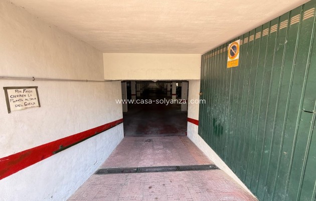 Herverkoop - Reclame - Torrevieja - Estacion Autobuses