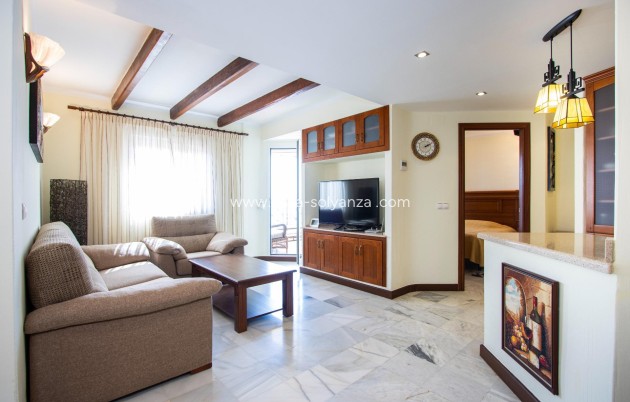 Herverkoop - Appartement / flat - Torrevieja - Los Frutales