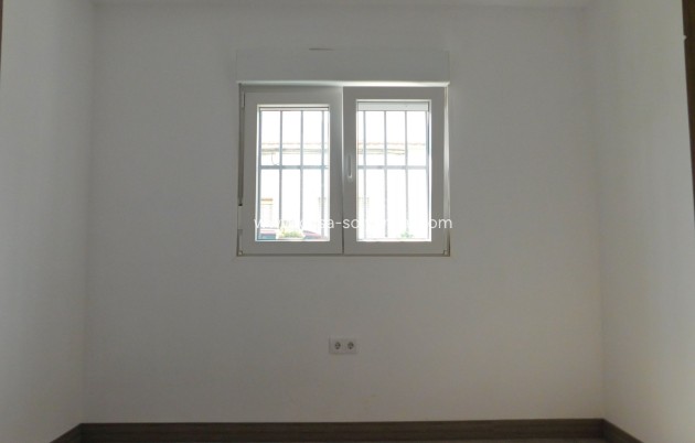 Resale - Townhouse - San Miguel de Salinas