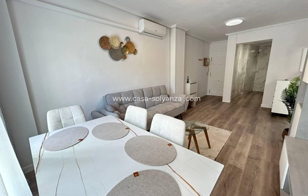 Herverkoop - Appartement / flat - Torrevieja - Playa de los Locos