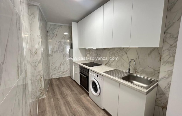 Herverkoop - Appartement / flat - Torrevieja - Playa de los Locos