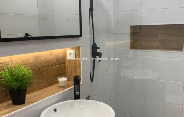 Resale - Apartment / flat - Orihuela Costa - Costa Blanca