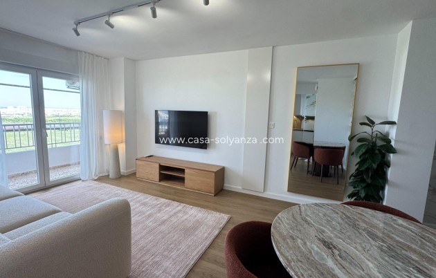 Resale - Apartment / flat - Torrevieja - Punta Prima