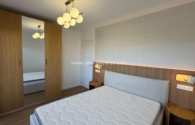 Resale - Apartment / flat - Torrevieja - Punta Prima