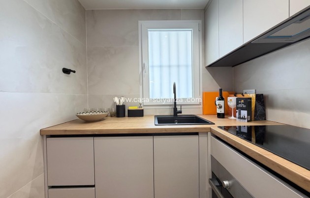 Revente - Appartement - Torrevieja - Nueva Torrevieja