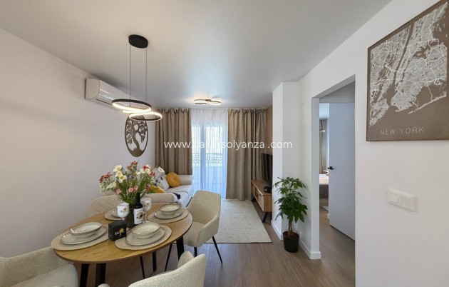 Revente - Appartement - Torrevieja - Nueva Torrevieja